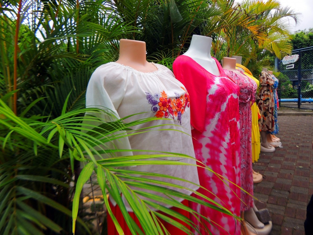 Foto: Tienda de ropas - Catarina (Masaya), Nicaragua