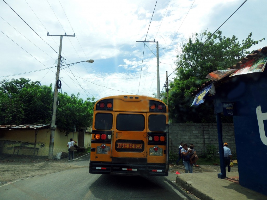 Foto: Carretera León-Poneloya hacia Las Peñitas - Playa Peñitas (León), Nicaragua