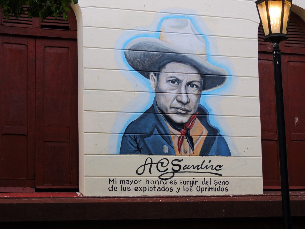 Foto: En memoria a A.C.Sandino - León, Nicaragua