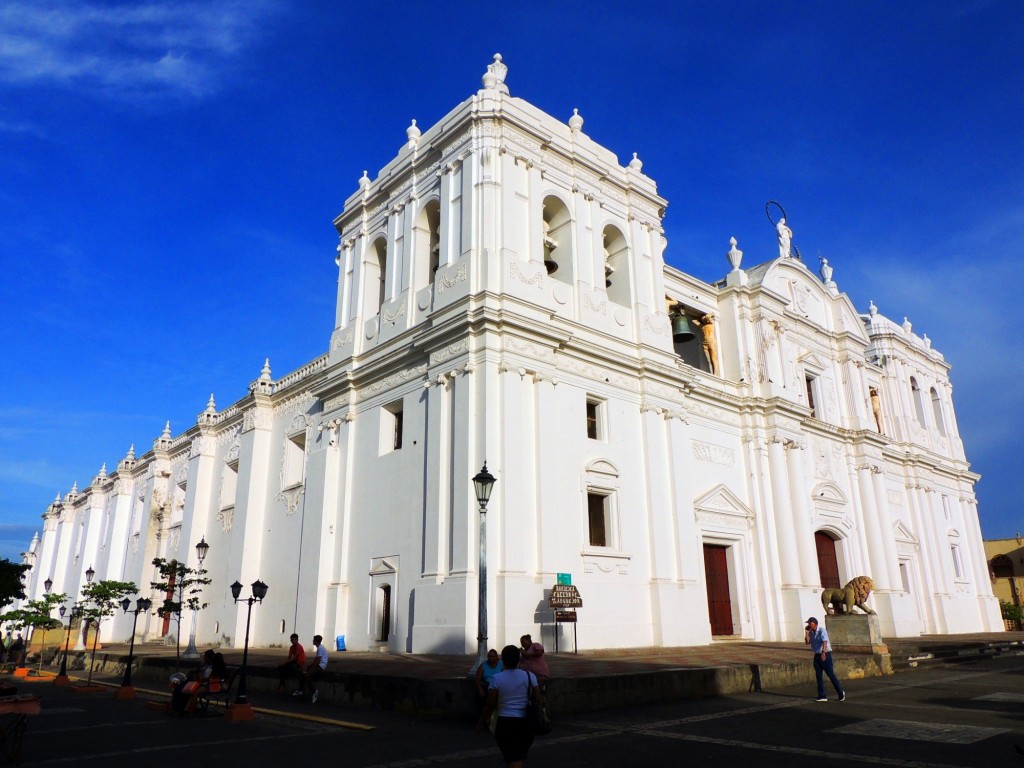 Foto: Basilica Catedral La Asunción 1747 - León, Nicaragua
