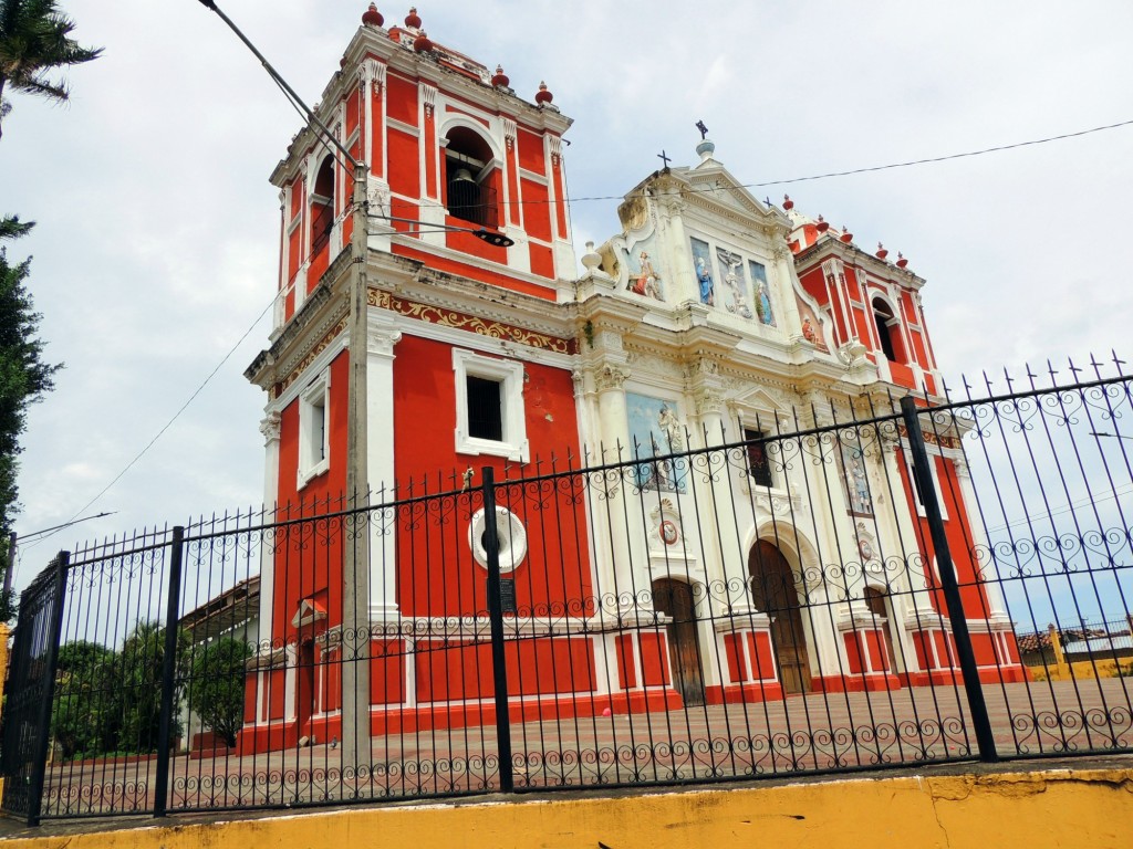 Foto: Iglesia el Calvario - León, Nicaragua