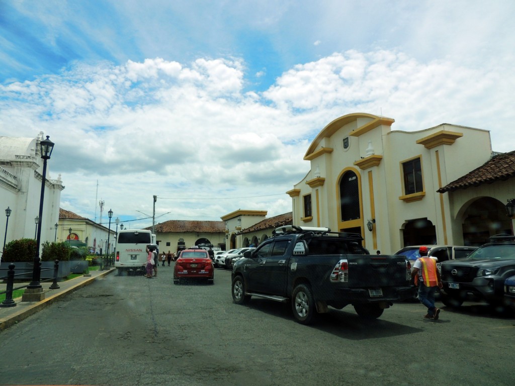 Foto: Avda. Central Norte - León, Nicaragua