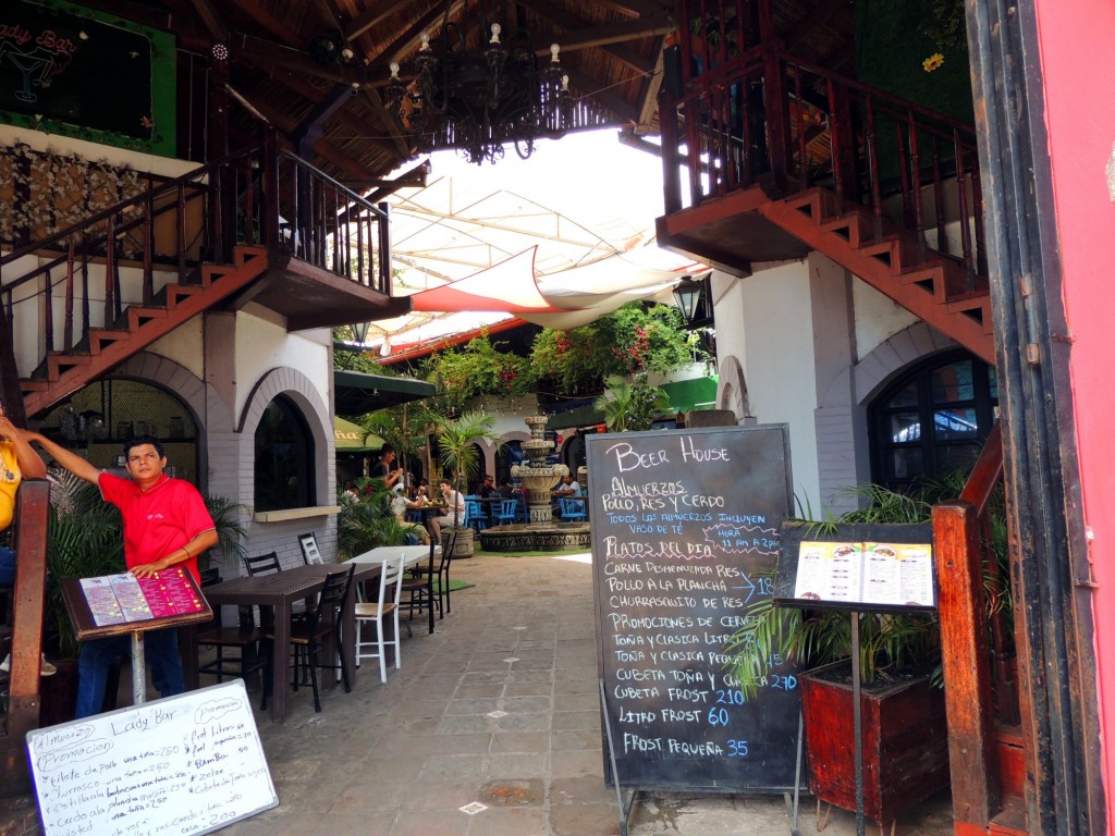 Foto: Beer House Sport - Granada, Nicaragua