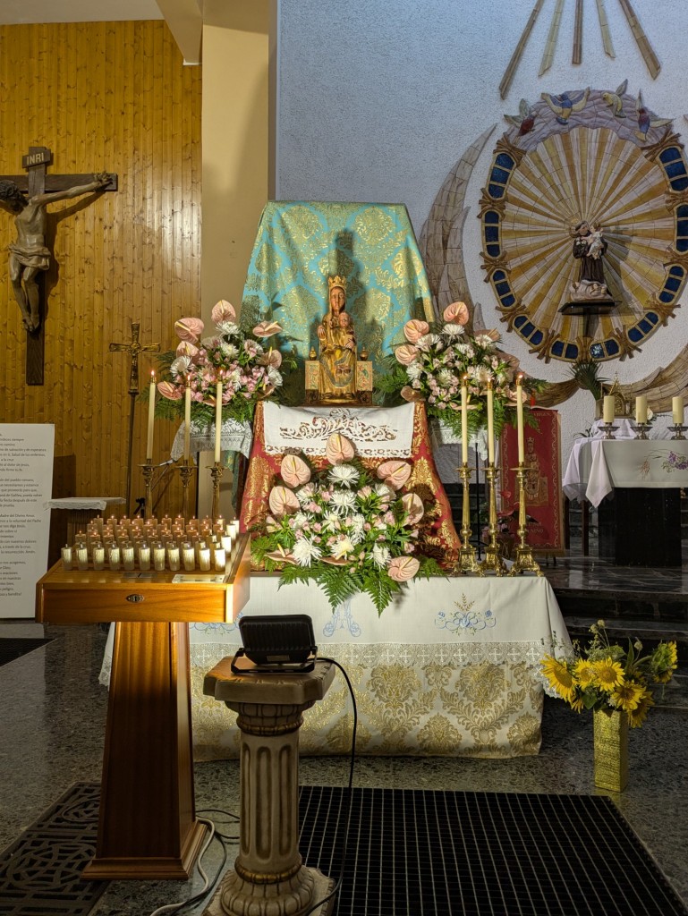 Foto: Estancia de Ntra. Sra. de la Peña en la parroquia de San Antonio (Calatayud) Julio 2025 - Calatayud (Zaragoza), España