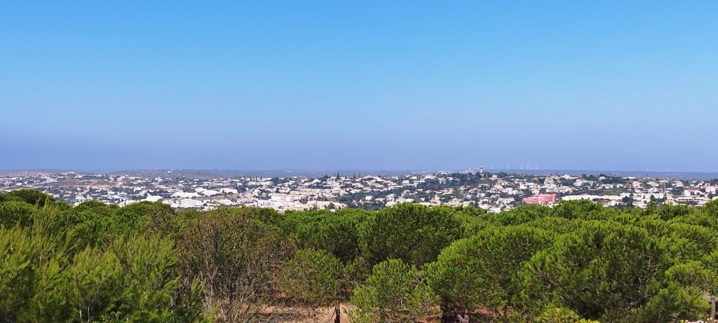 Foto: Localidad de Luz - Lagos, Portugal
