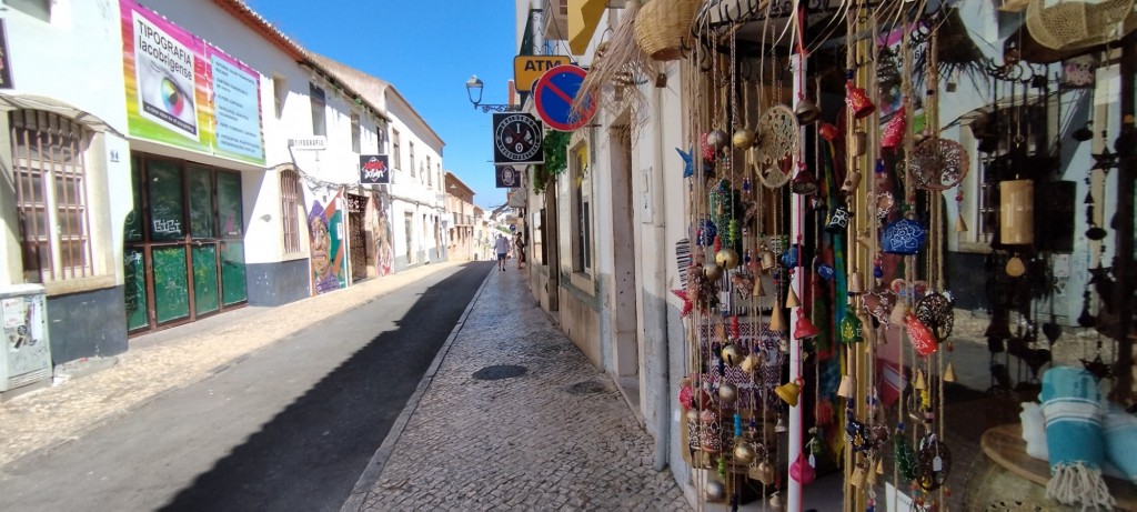 Foto: Artesanías en Cándido dos Reis - Lagos, Portugal