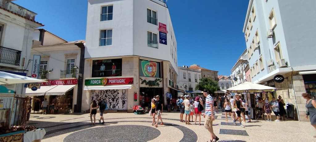 Foto: Calle R. Lima Leitao - Lagos, Portugal