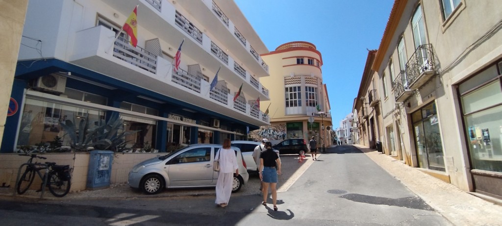 Foto: Rua Cándido dos Reis - Lagos, Portugal