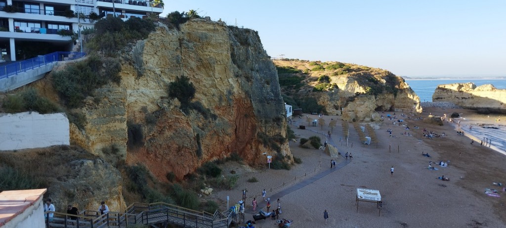 Foto: Praia Dona Ana - Lagos, Portugal