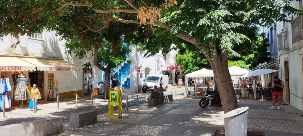 Foto: Plaza Silva Lopes - Lagos, Portugal