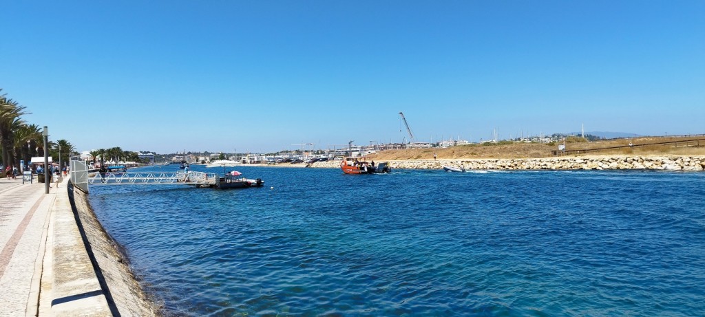 Foto: Paseo por le litoral de la ría - Lagos, Portugal