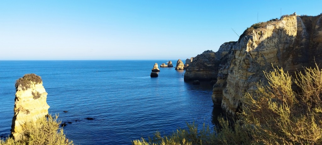 Foto: Acantilados do Camilo - Lagos, Portugal