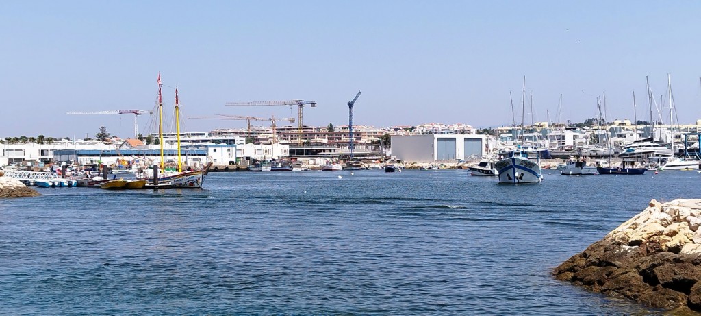 Foto: Porto de Pesca - Lagos, Portugal