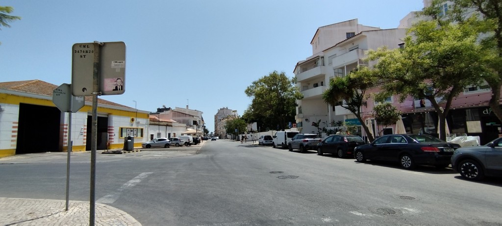 Foto: Rua Dom Vasco da Gama - Lagos, Portugal
