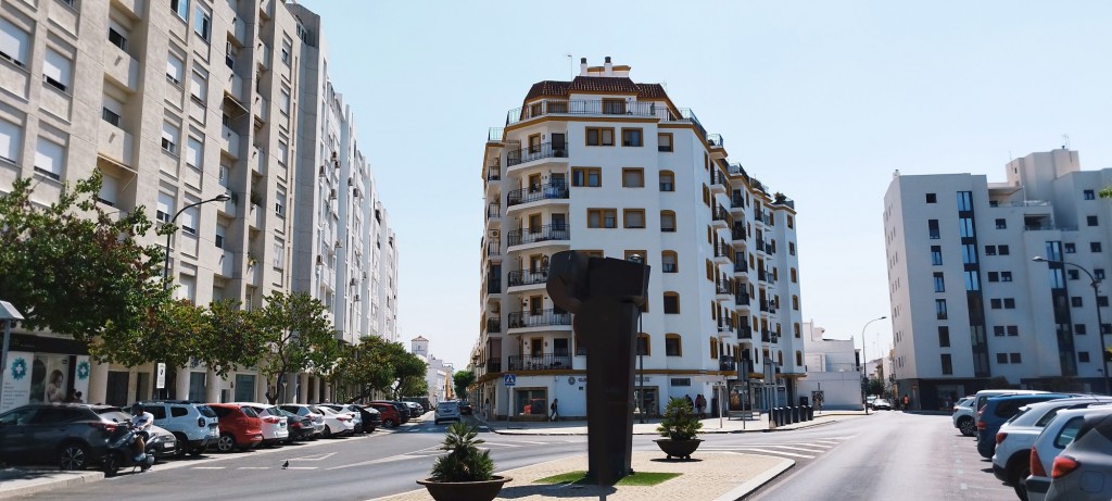 Foto: Schöne Skulptur - San Fernando (Cádiz), España