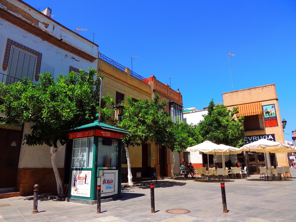 Foto: Plaza Manuel Ruiz Sosa - Coria del Río (Sevilla), España