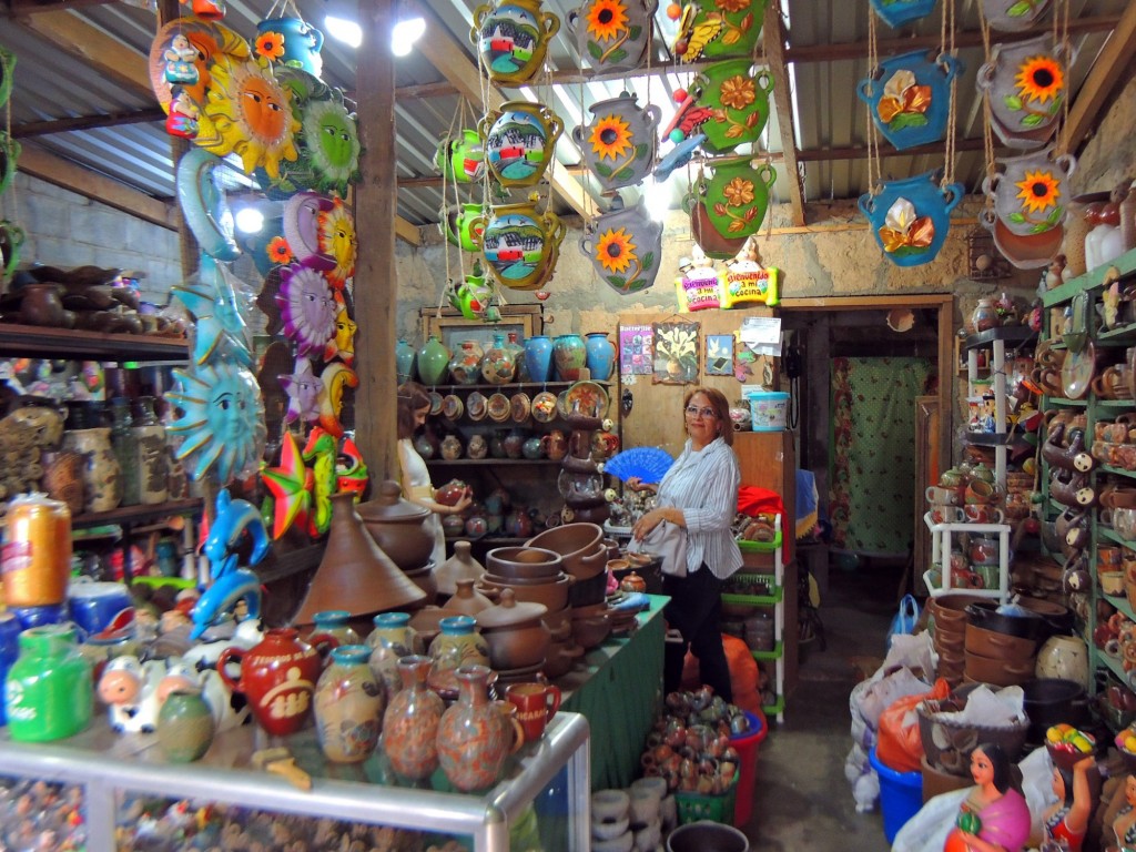 Foto: Artesanías San Juan de Oriente - San Juan de Oriente, Nicaragua