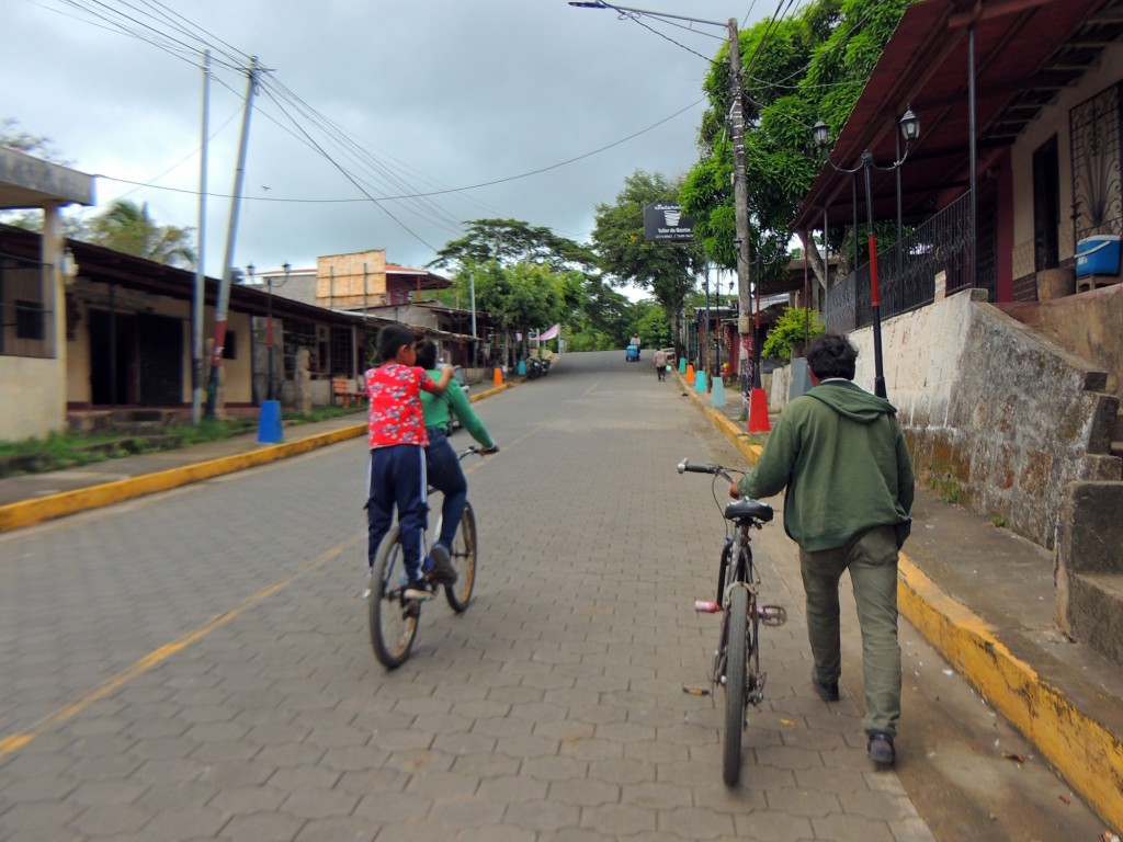 Foto: Artesanías San Juan de Oriente - San Juan de Oriente, Nicaragua