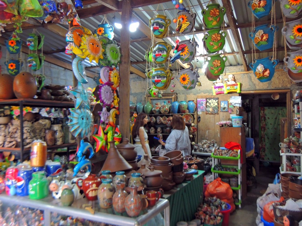 Foto: Artesanías San Juan de Oriente - San Juan de Oriente, Nicaragua