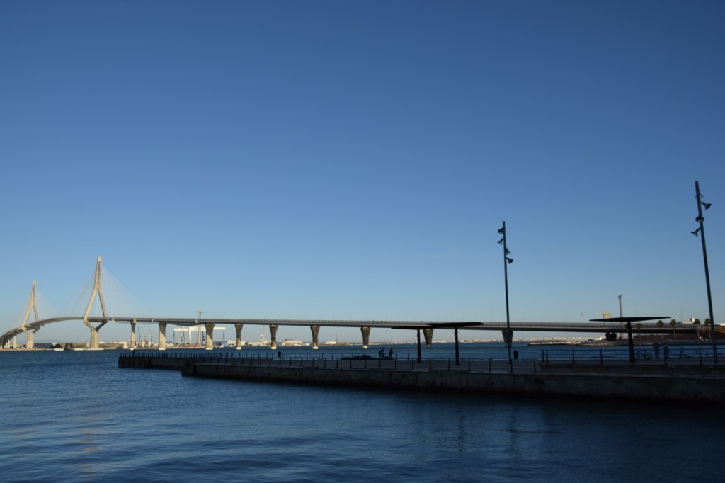 Foto: Puente nuevo o de la  Constitución - Cádiz (Andalucía), España