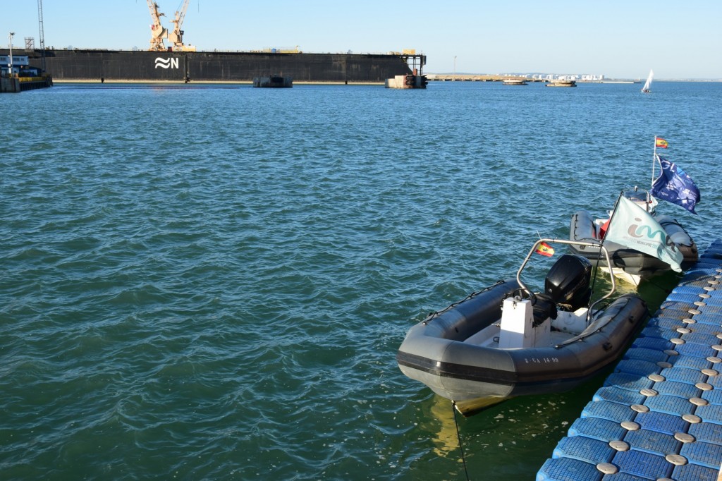 Foto: Zodiac de apoyo - Cádiz (Andalucía), España