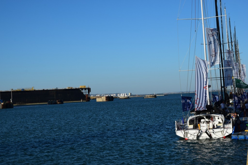 Foto: Esperando el pistoletazo de salida - Cádiz (Andalucía), España