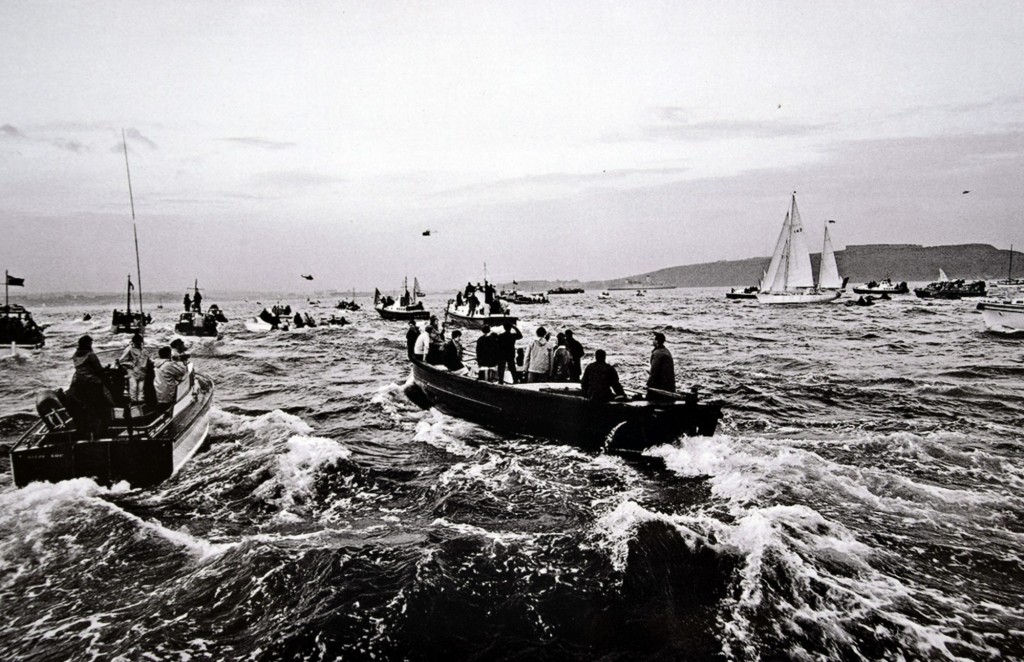 Foto: Francis Chichester entrando en la Bahía Plymout en el Gipsy moth en 1967 - Cádiz (Andalucía), España