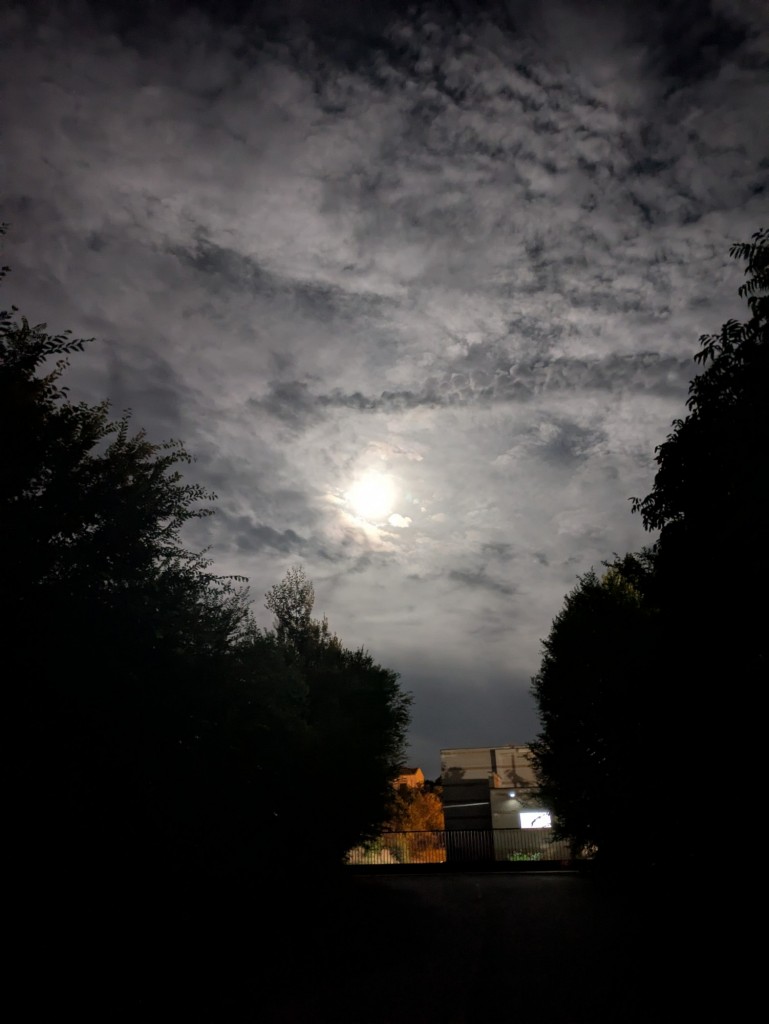 Foto: Noche de luna llena - Calatayud (Zaragoza), España