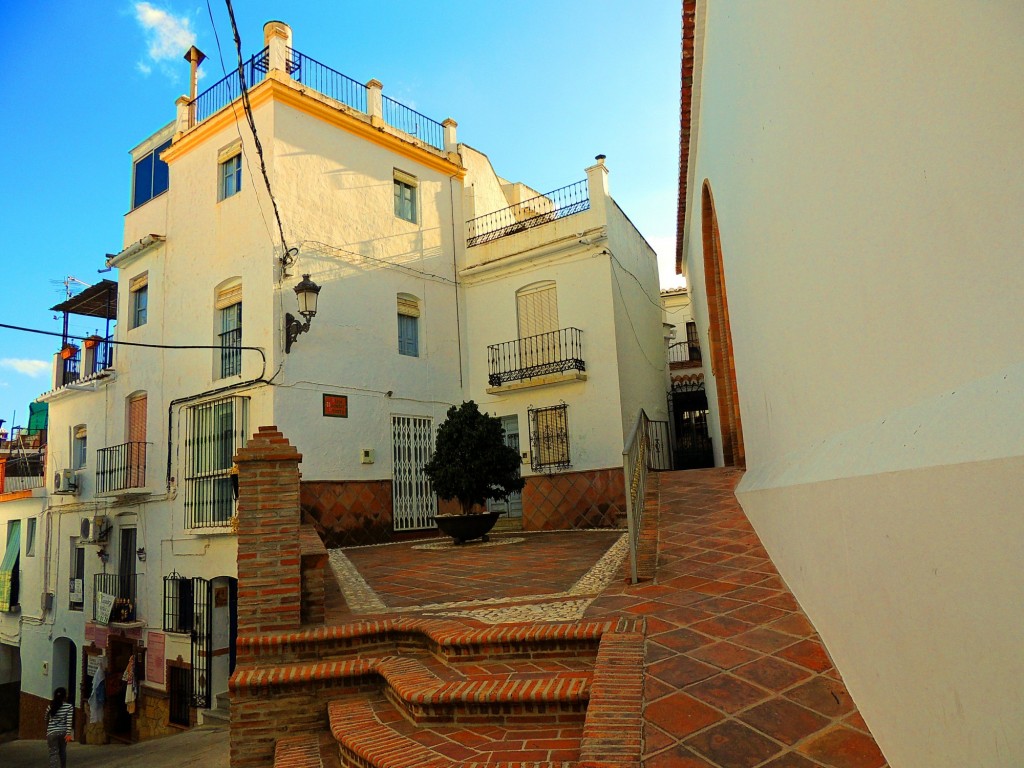 Foto: Plaza Monseñor Romero - Cómpeta (Málaga), España