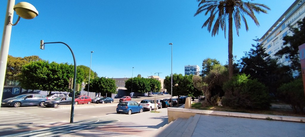 Foto: Hacia Glorieta Ascención García y Alberto Jimenez - Cádiz (Andalucía), España