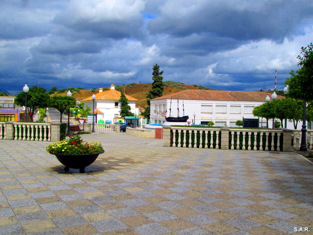 Foto: Plaza Rafael Alberti - Algar (Cádiz), España
