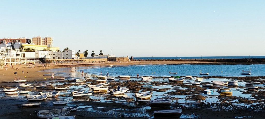 Foto: Embarcaciones baradas - Cádiz (Andalucía), España
