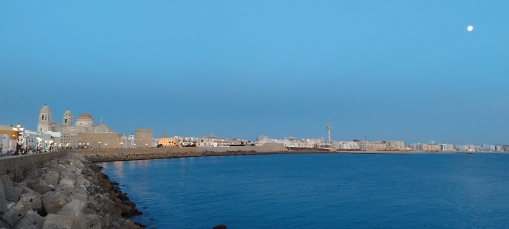 Foto: Paseo marítimo - Cádiz (Andalucía), España