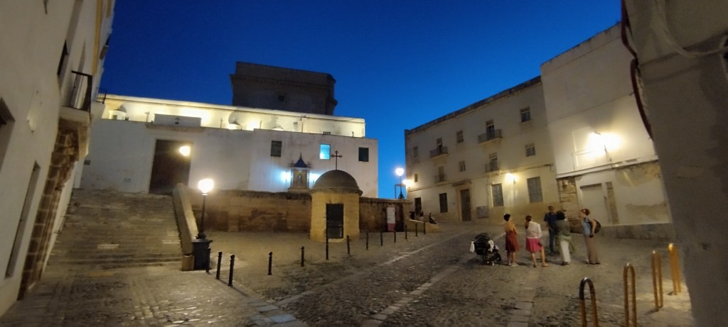 Foto: Parroquia Santa Cruz - Cádiz (Andalucía), España