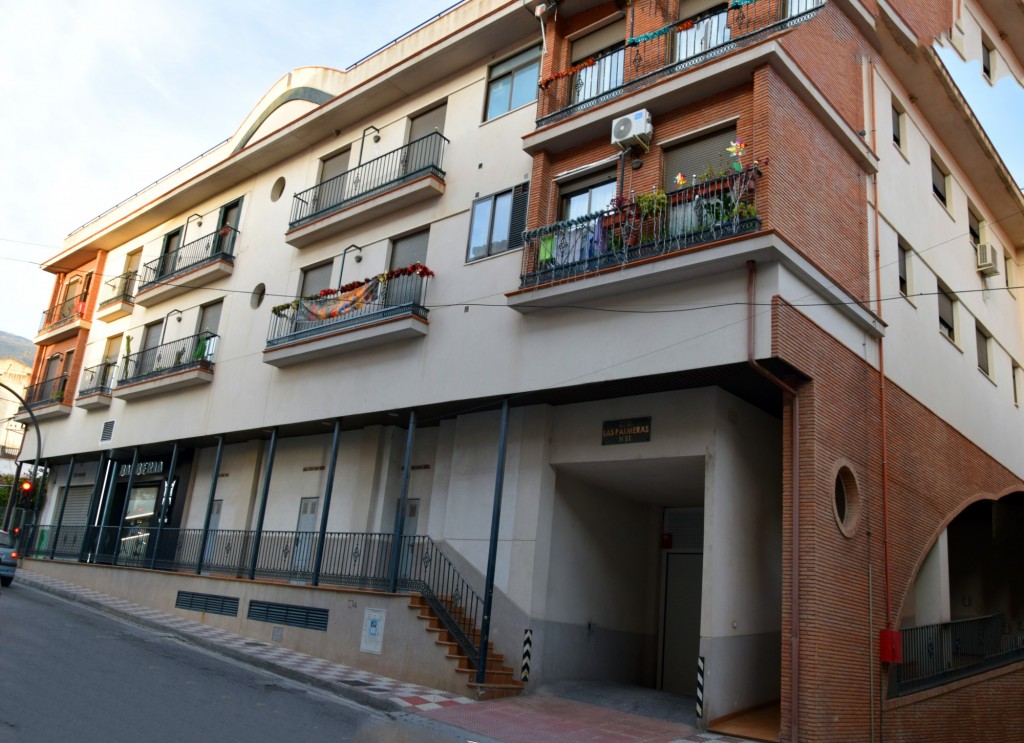 Foto: Edificio las Palmeras - Órgiva (Granada), España