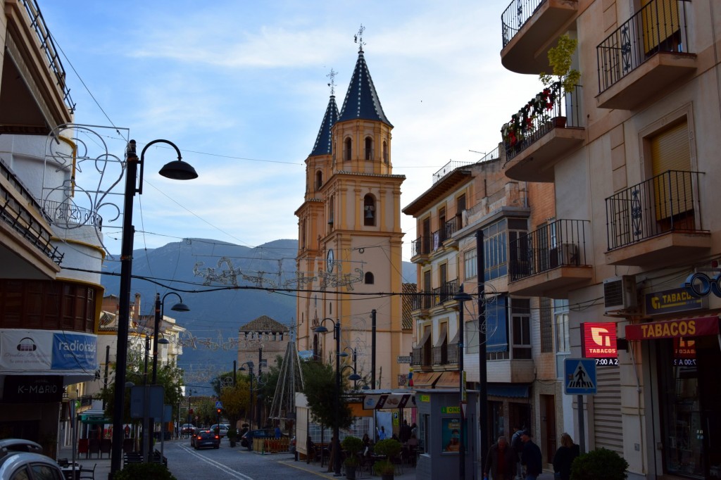 Foto: Las torres de la Parroquia Ntra. Sra. de la Expectación - Órgiva (Granada), España