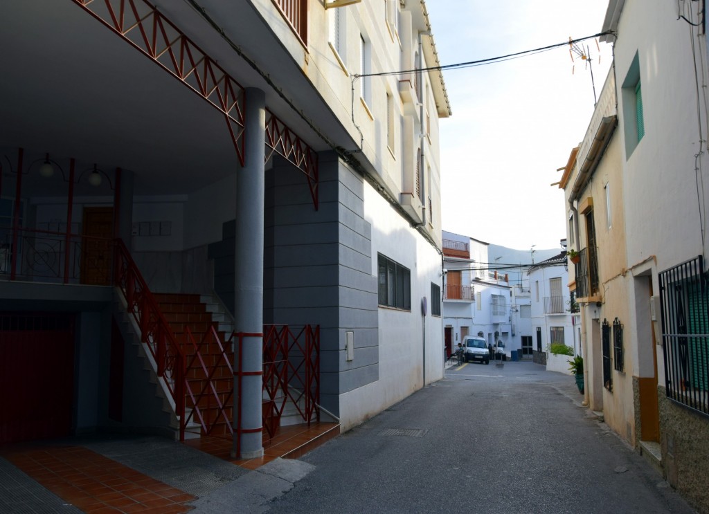 Foto: Edificio Sierra Lujar - Órgiva (Granada), España