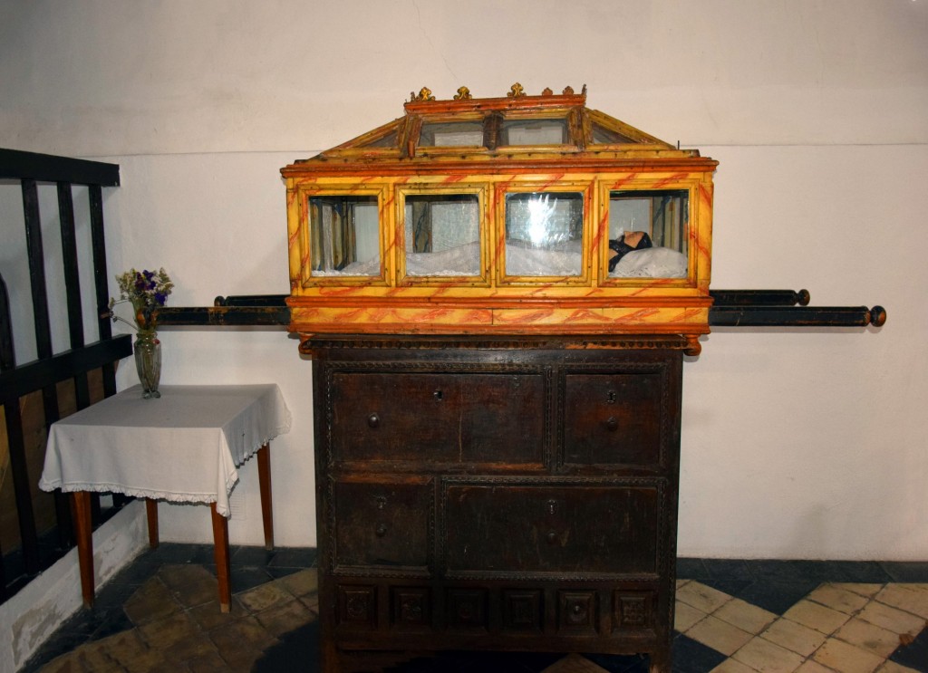 Foto: Urna Santo Entierro - Pampaneira (Granada), España