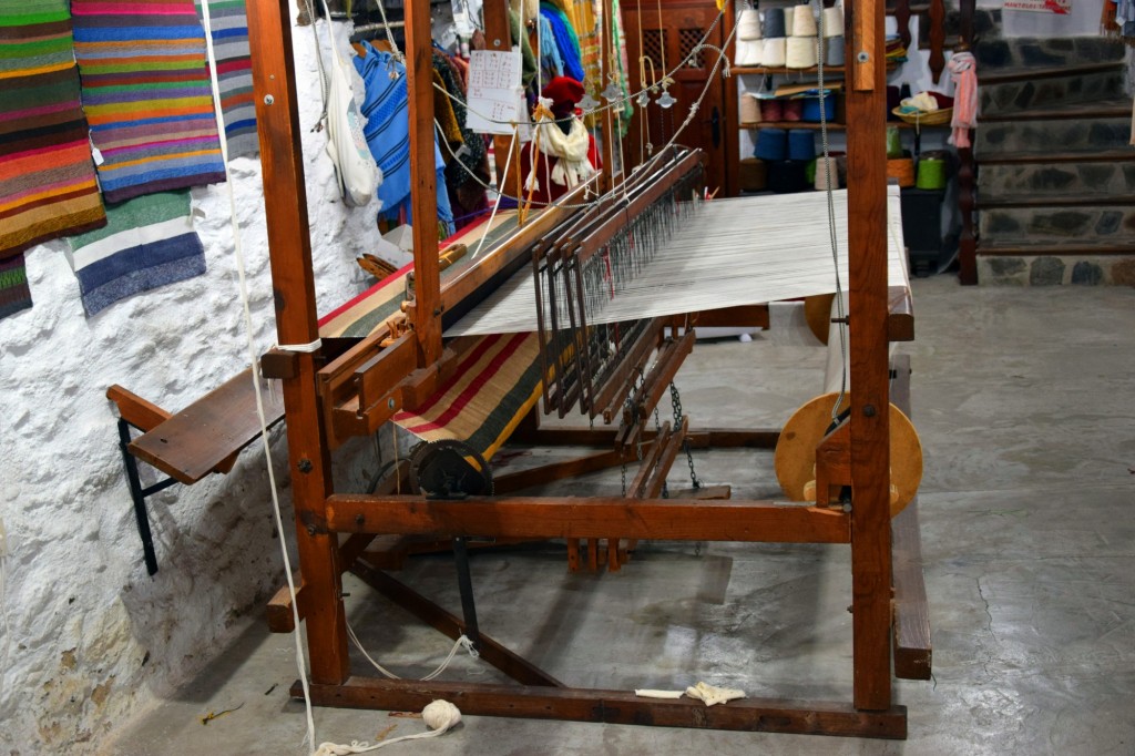 Foto: Antigua máquina tejedora - Pampaneira (Granada), España