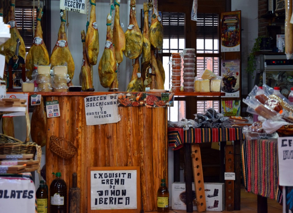 Foto: Tienda Medina Ruiz - Pampaneira (Granada), España