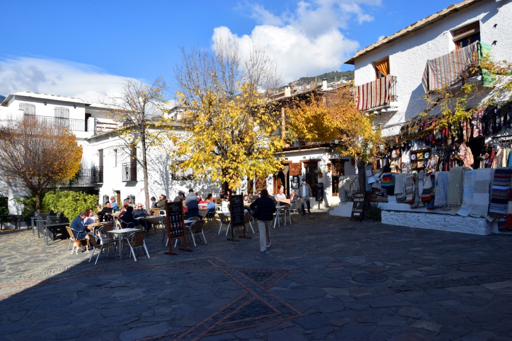 Foto: Plaza de la Libertad - Pampaneira (Granada), España