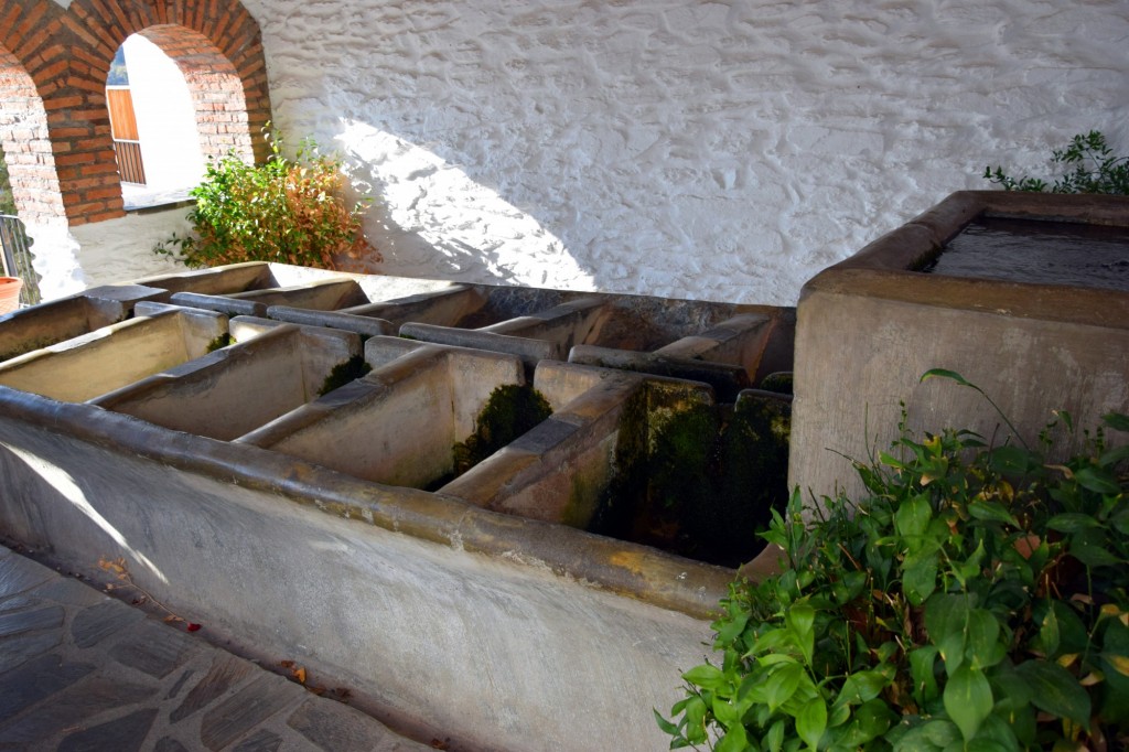 Foto: Lavadero Fuente del Cerrillo - Pampaneira (Granada), España