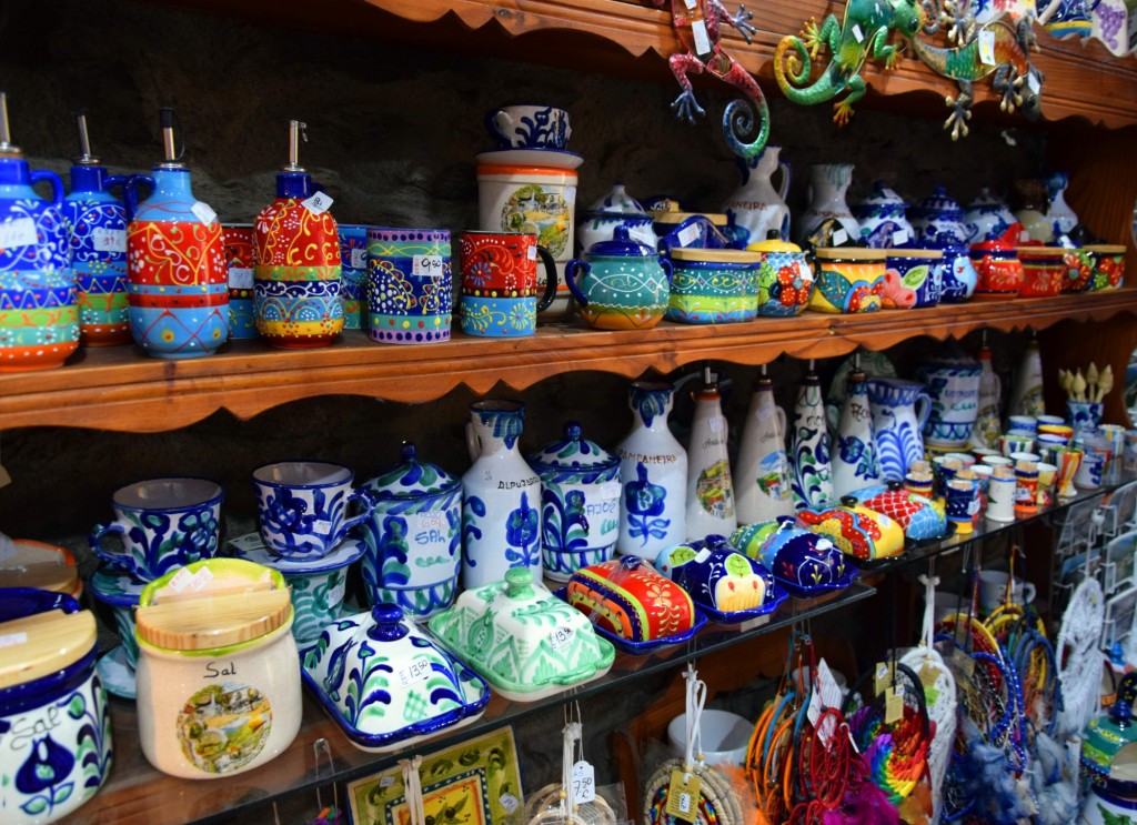 Foto: Cerámicas - Pampaneira (Granada), España