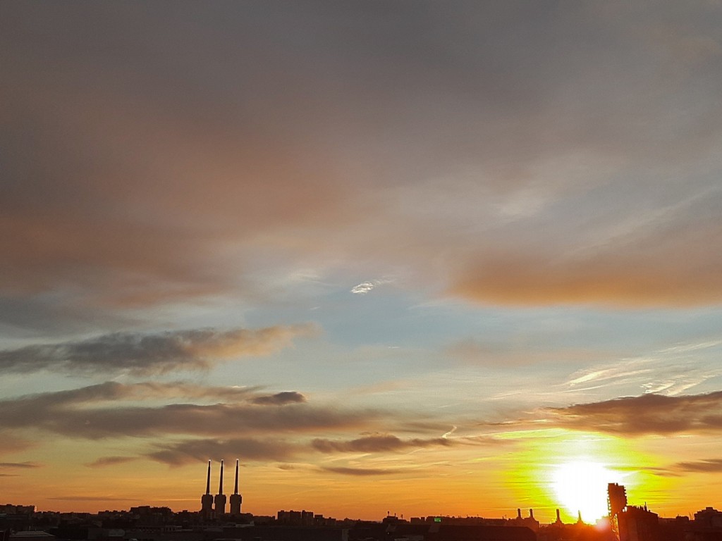 Foto: Amanecer - Sant Adrià de Besòs (Barcelona), España