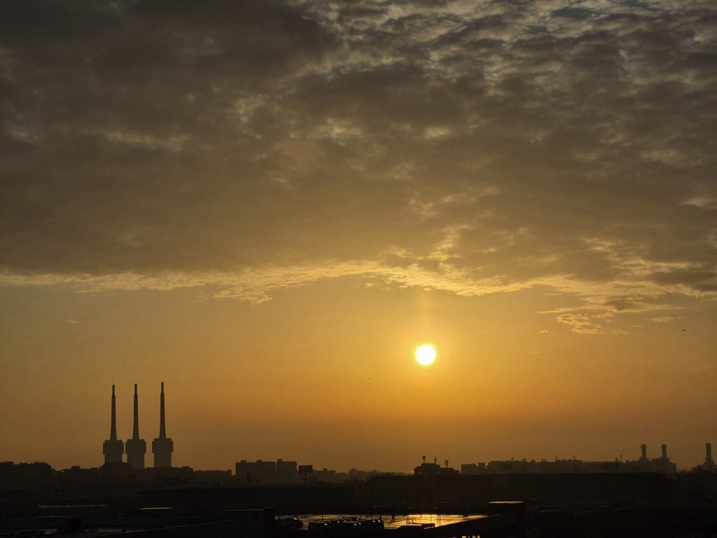 Foto: Amanecer - Sant Adrià de Besòs (Barcelona), España
