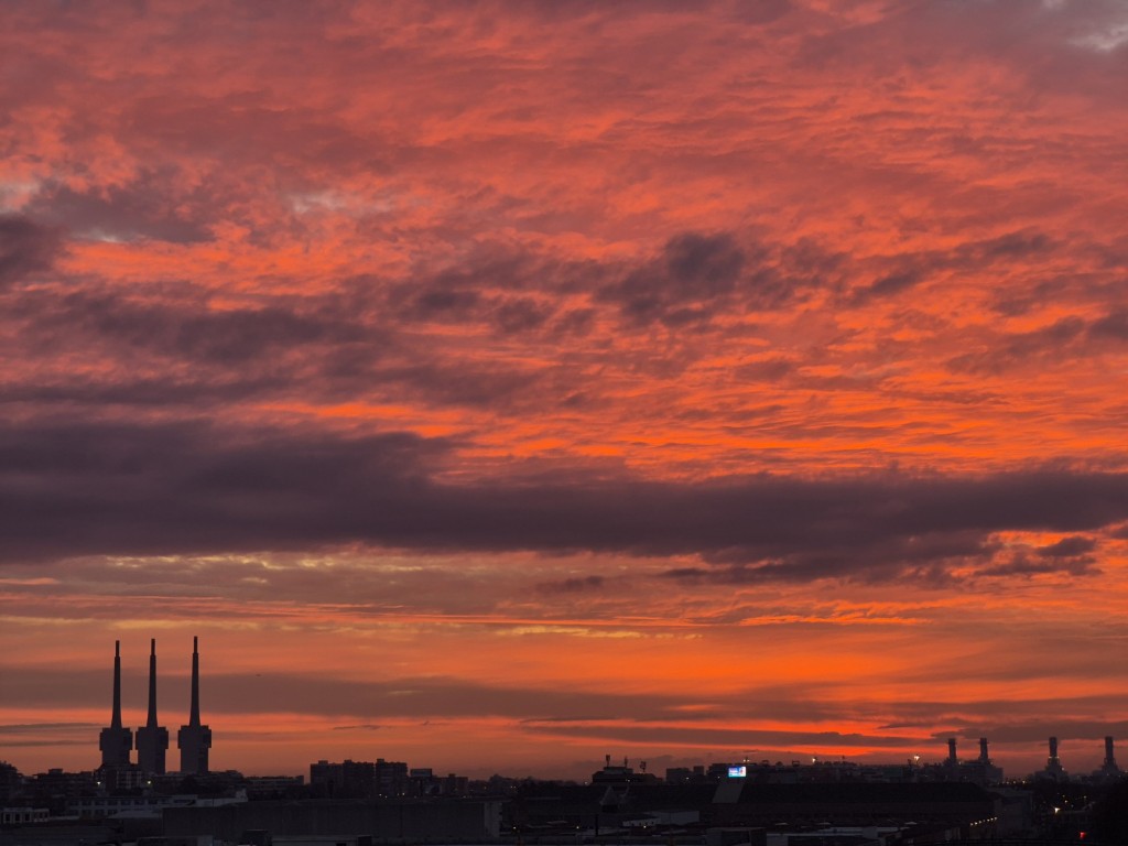 Foto: Amanecer - Sant Adrià de Besòs (Barcelona), España
