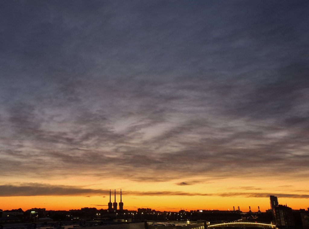 Foto: Amanecer - Sant Adrià de Besòs (Barcelona), España