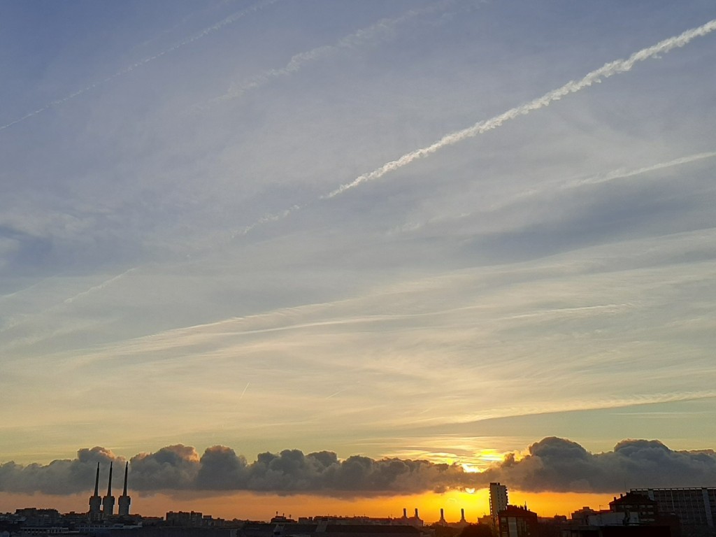 Foto: Amanecer - Sant Adrià de Besòs (Barcelona), España