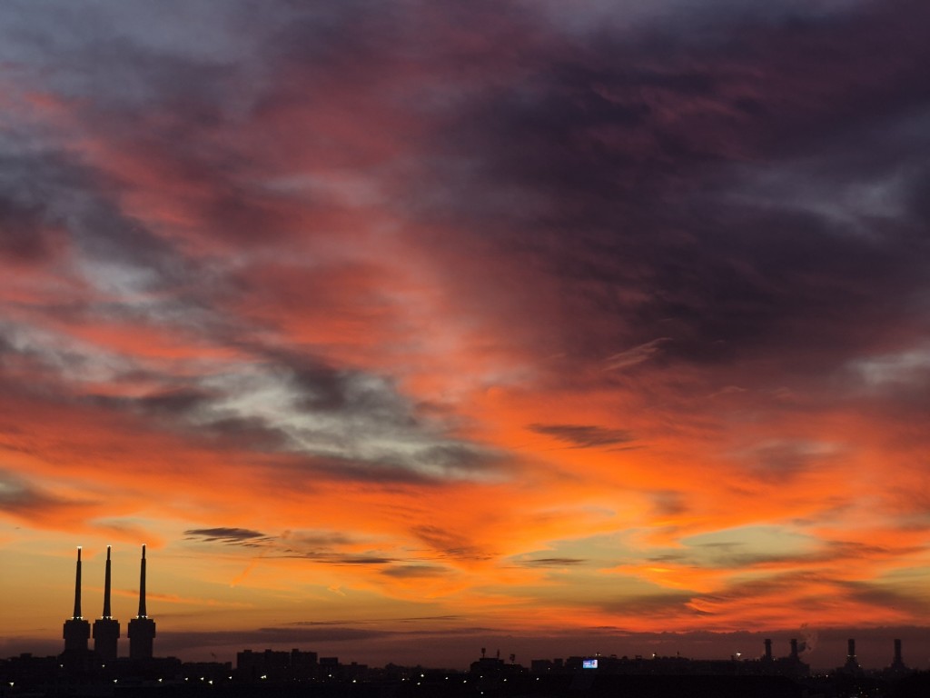 Foto: Amanecer - Sant Adrià de Besòs (Barcelona), España