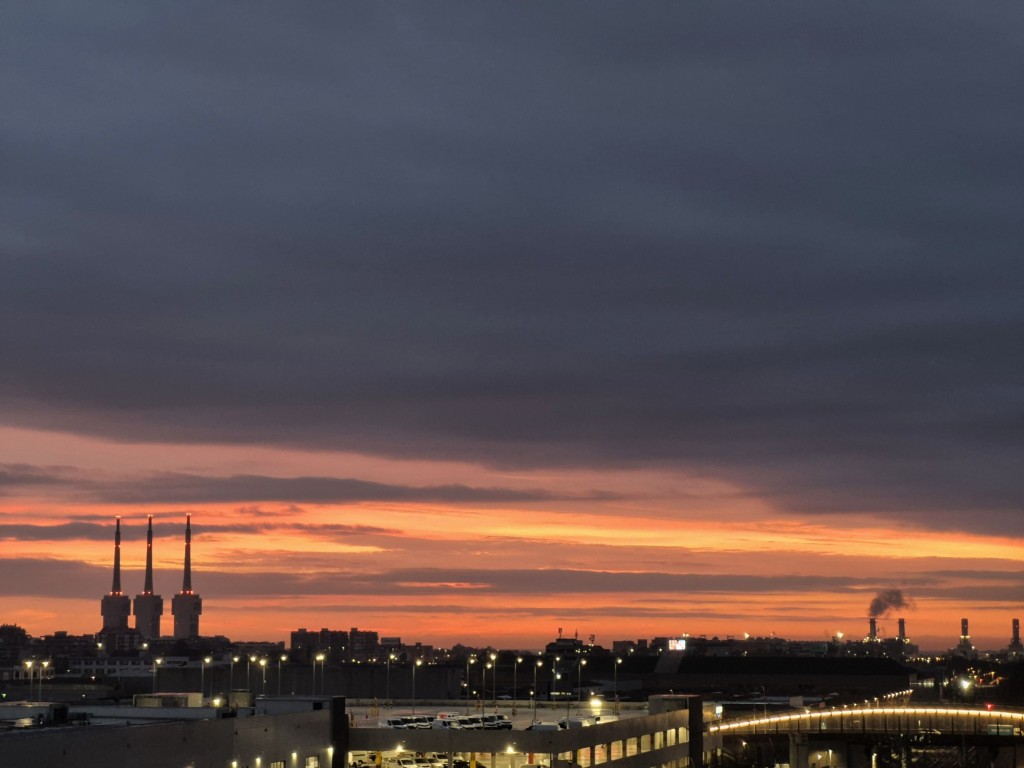 Foto: Amanecer - Sant Adrià de Besòs (Barcelona), España
